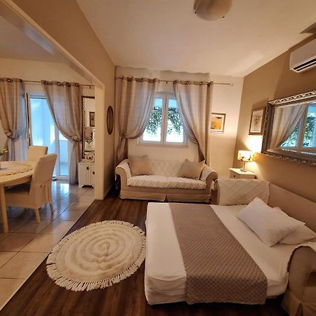 20 Meters From The Beach Jesenice  Exterior foto